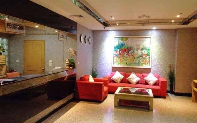 Lee Place Hotel