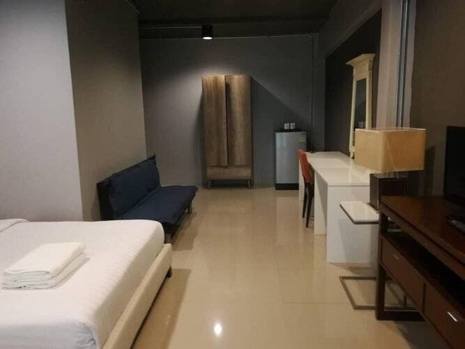 Loft 21 Apartment Romklao