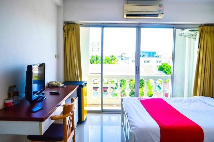 OYO 498 Ladawan Villa