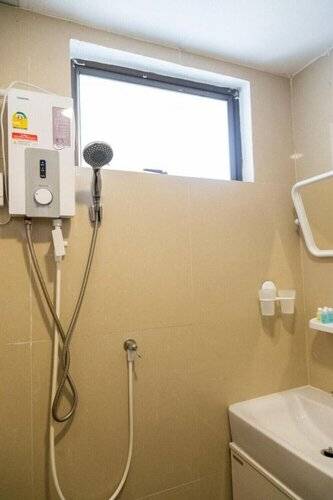 RoomQuest Ratchada