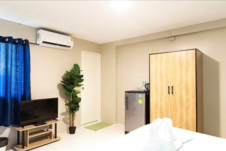 RoomQuest Ratchada