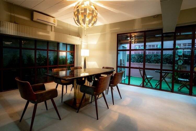 RoomQuest Ratchada