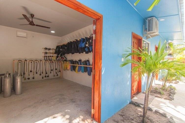 South Ari Dive Center