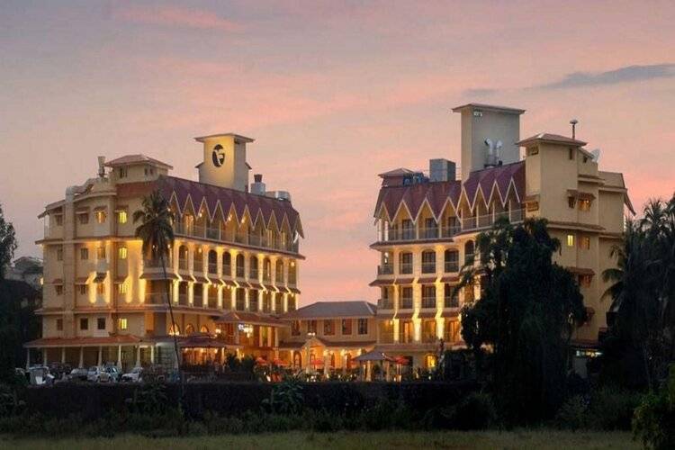 Acron Candolim Regina