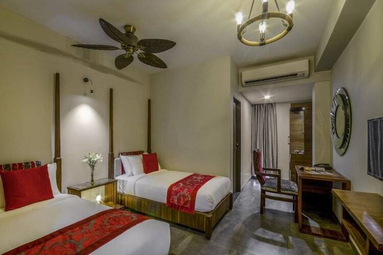 Zense Resort