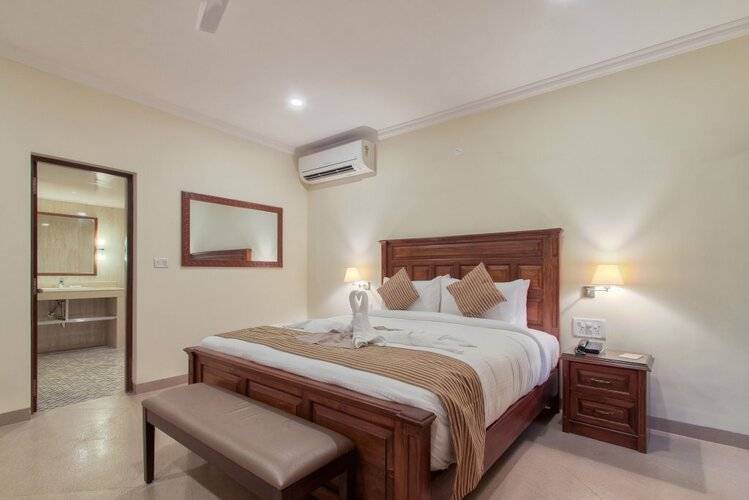 Seashell Suites and Villas