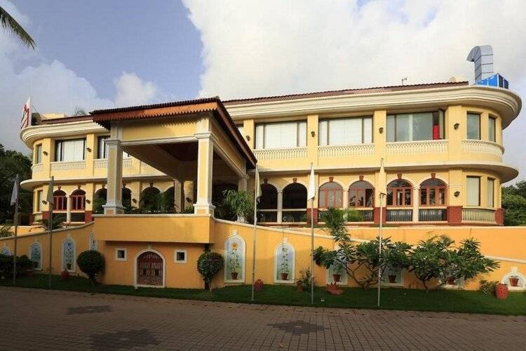 O Hotel Goa, Candolim Beach