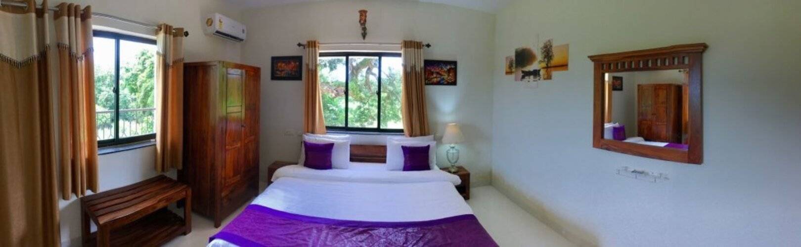 Monarch suites