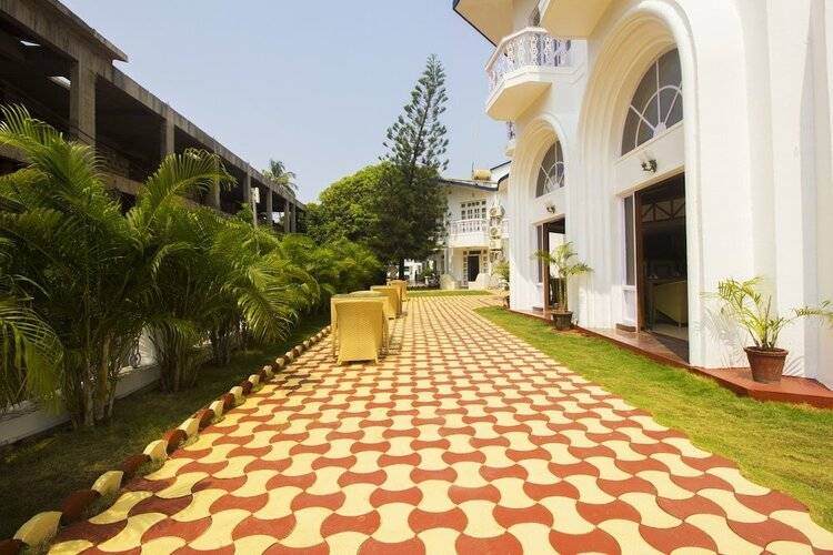 Sunset Beach Resort