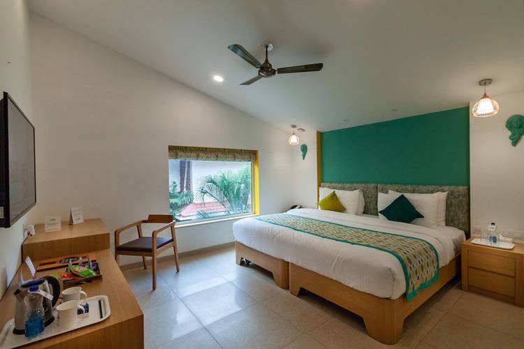 Acron Seaway Resort