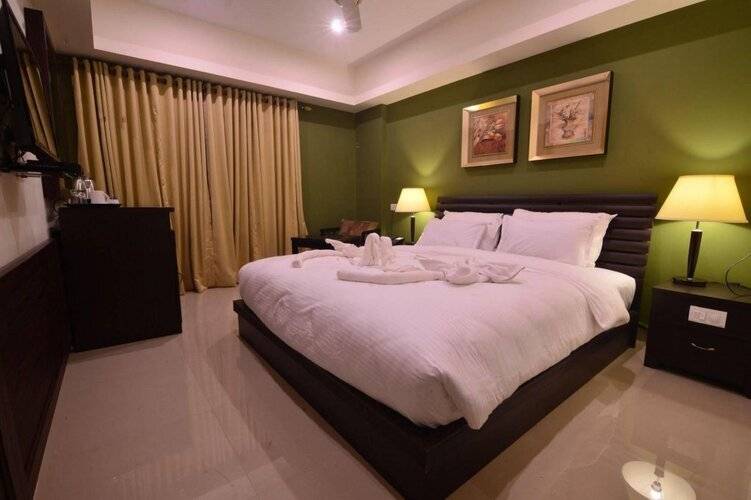 Seasons Hotels & Resorts