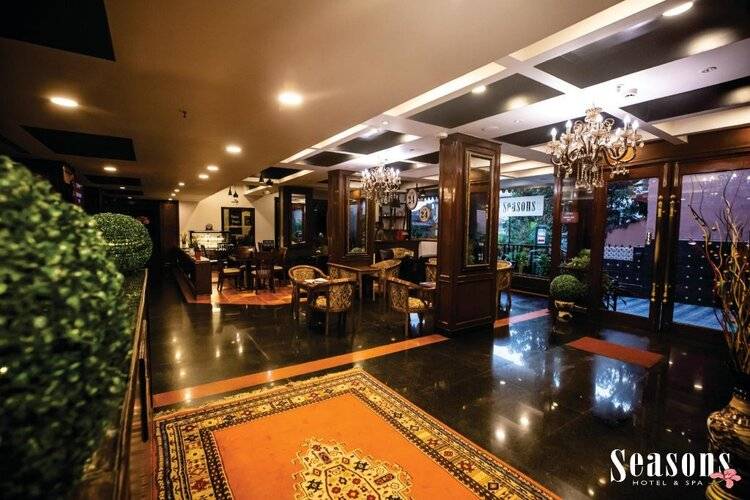 Seasons Hotels & Resorts