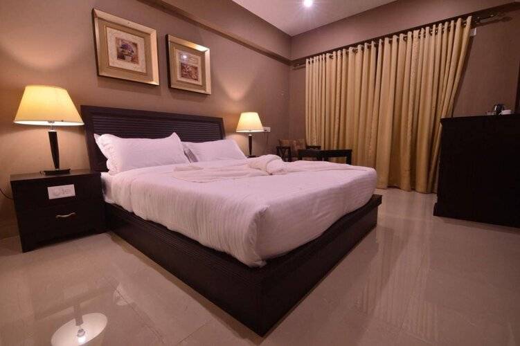 Seasons Hotels & Resorts