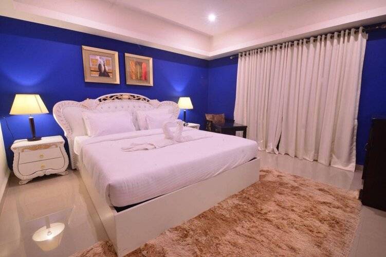Seasons Hotels & Resorts
