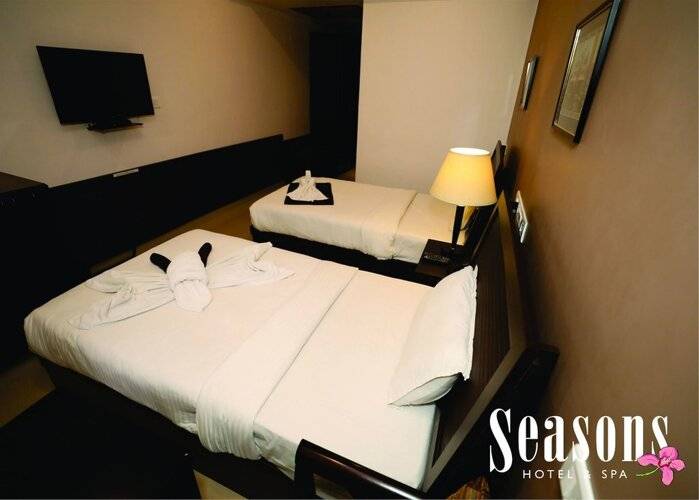 Seasons Hotels & Resorts