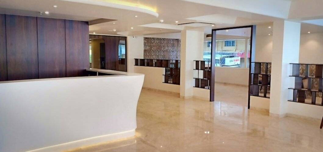 Cosmique Clarks Inn Suites
