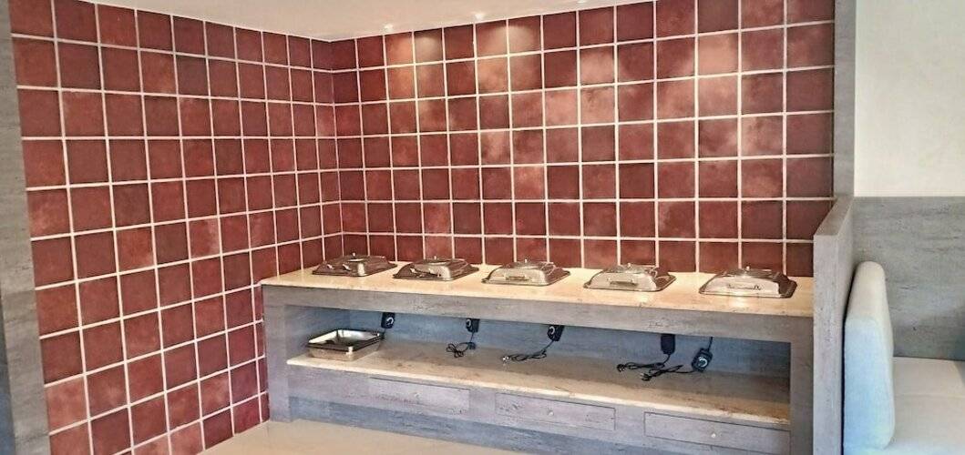 Cosmique Clarks Inn Suites