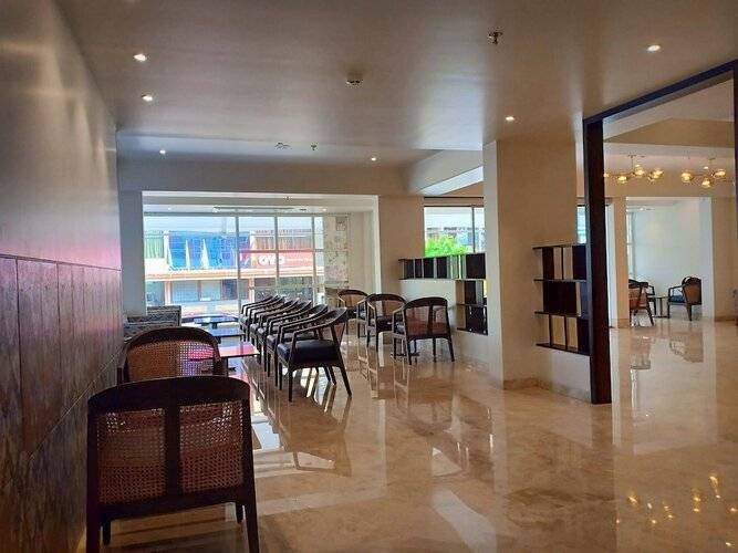 Cosmique Clarks Inn Suites