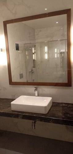 Cosmique Clarks Inn Suites