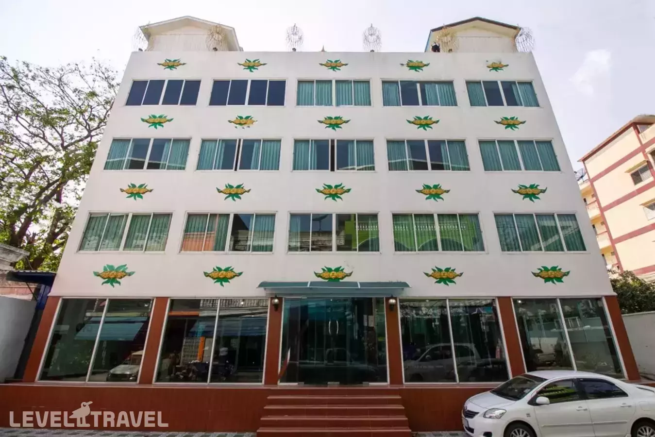 OYO 410 Diamond Boutique Hostel