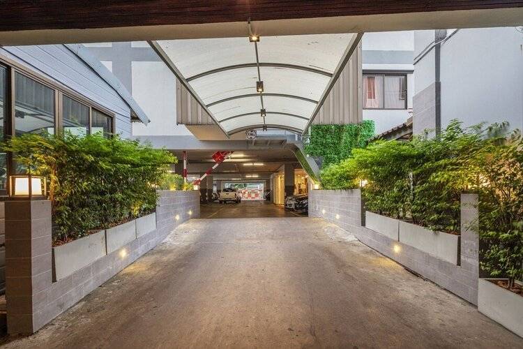 Penyos Service Apartment