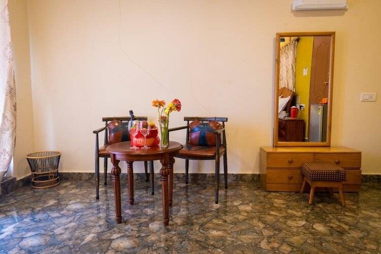 Alcove Resort