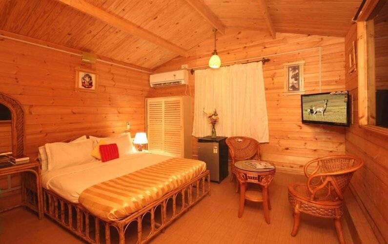 Alcove Resort