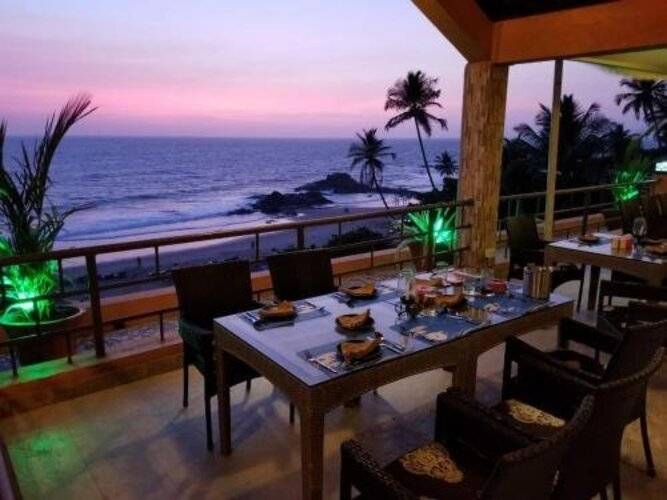 Alcove Resort