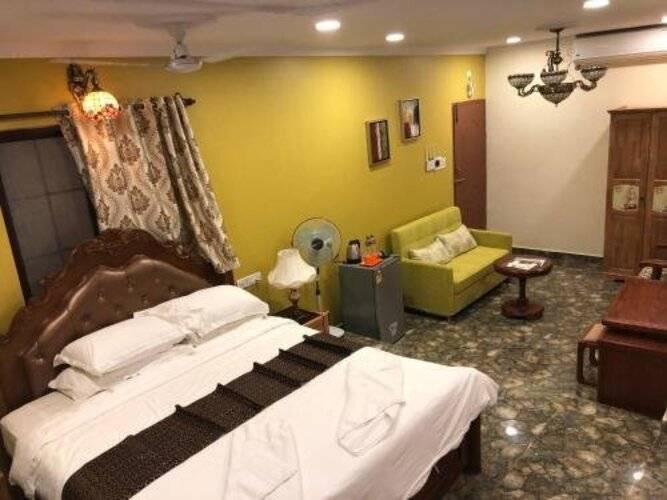 Alcove Resort