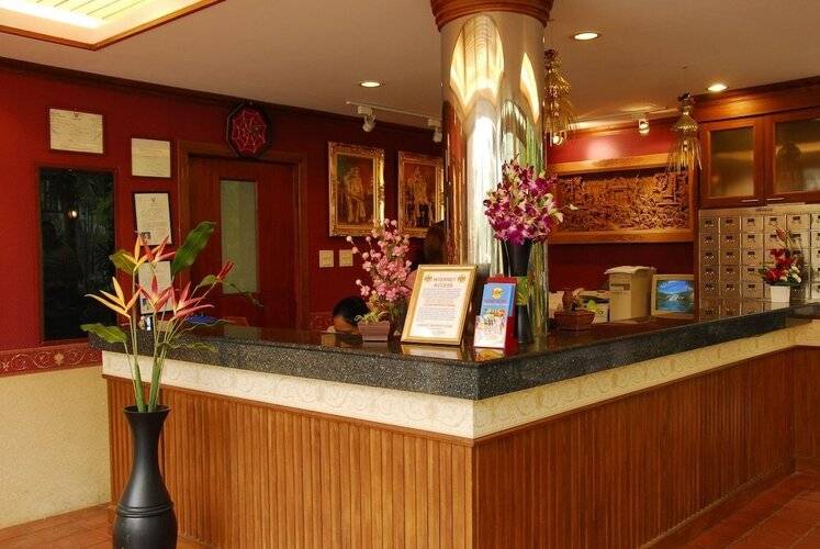 The Expat Hotel