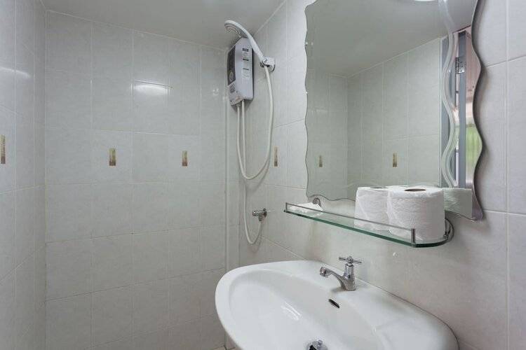 The Expat Hotel