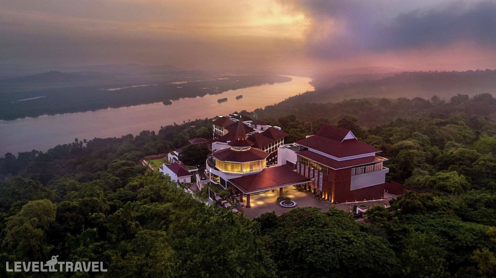 Отель DoubleTree by Hilton Goa-Panaji — Северный Гоа, Индия