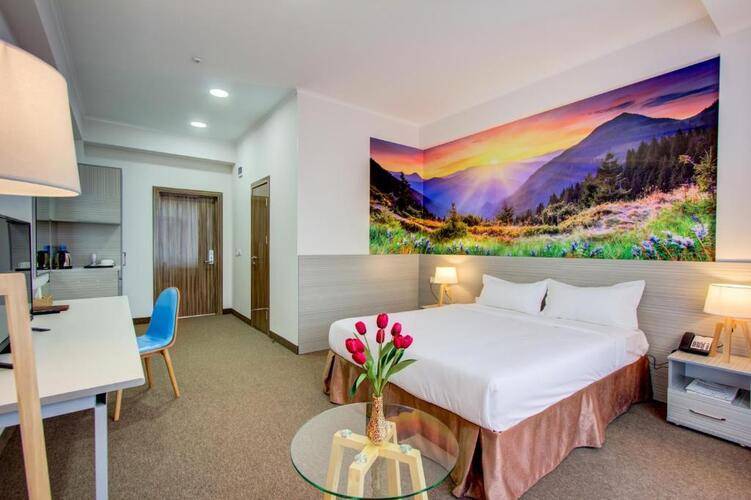 Hotel Bridges
