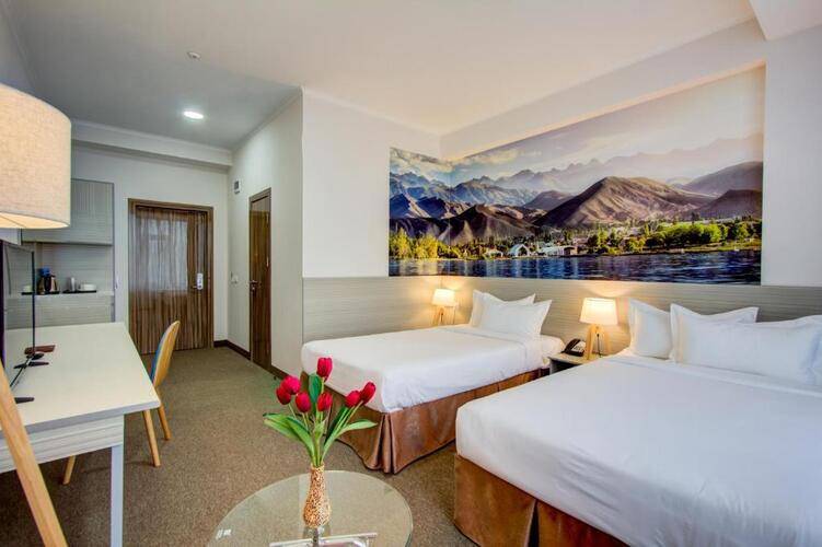 Hotel Bridges