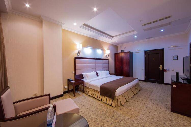 Jannat Regency
