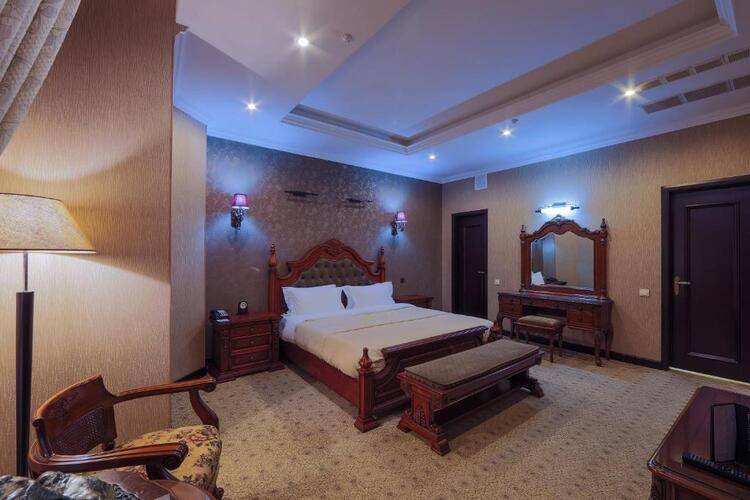 Jannat Regency