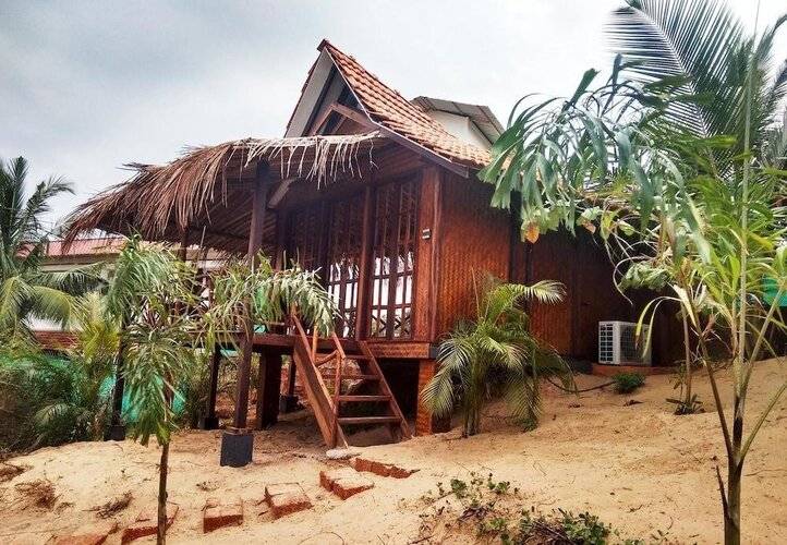 Little India Beach Cottages