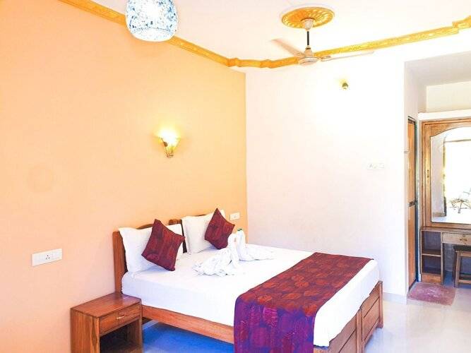 Veronica Guest House