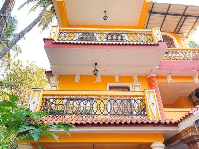 Veronica Guest House