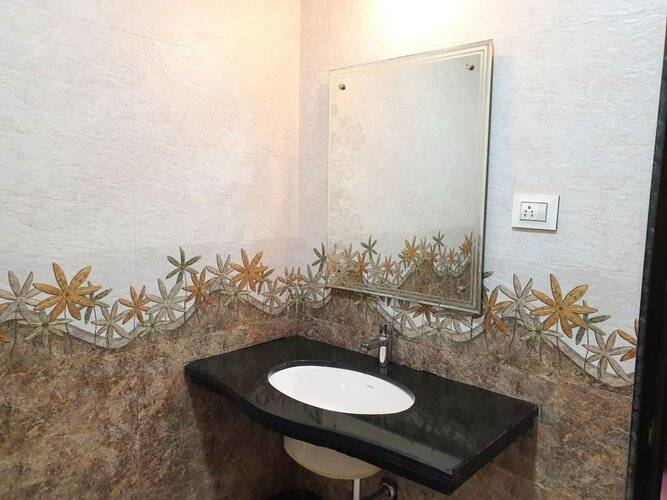 Veronica Guest House