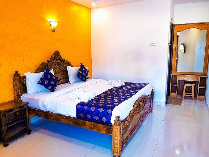 Veronica Guest House