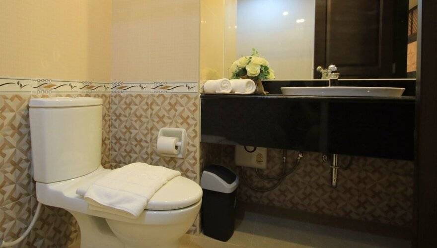 Phuket Chinoinn Hotel