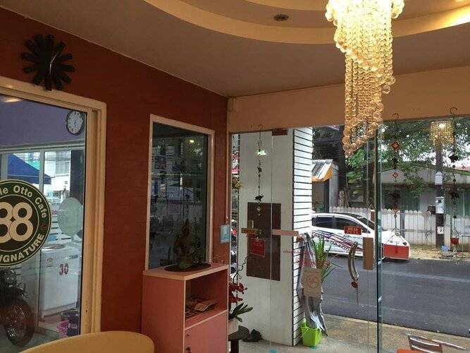 Nawaporn Place Guesthouse