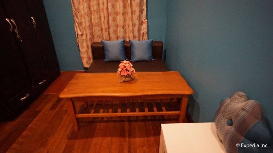 Nawaporn Place Guesthouse