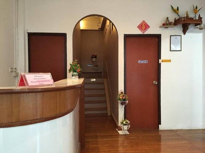 Nawaporn Place Guesthouse