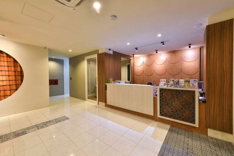 Hotel October