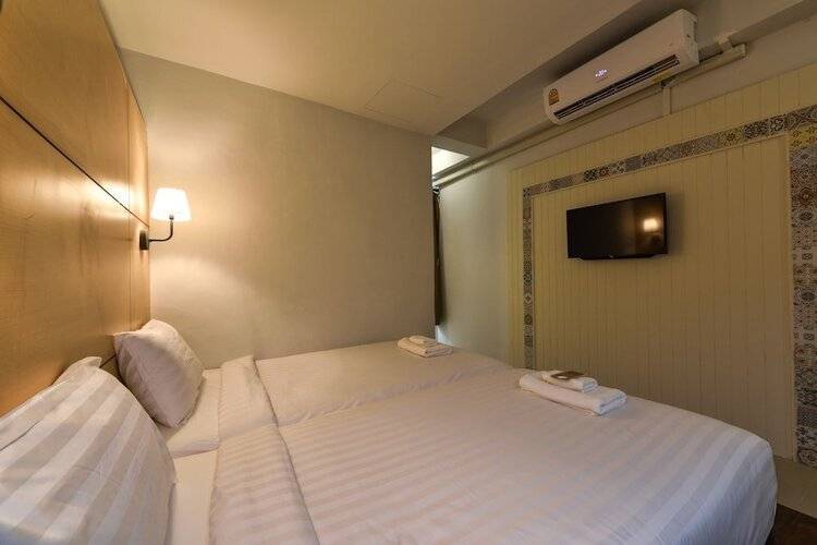Phuket Montree Resotel
