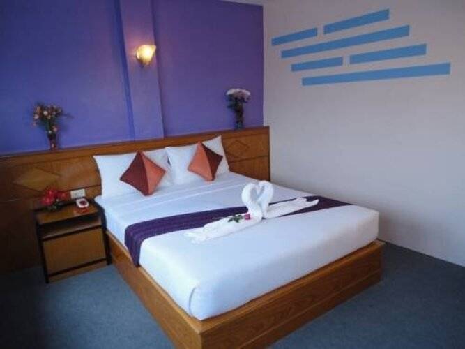 Phuket Montree Resotel