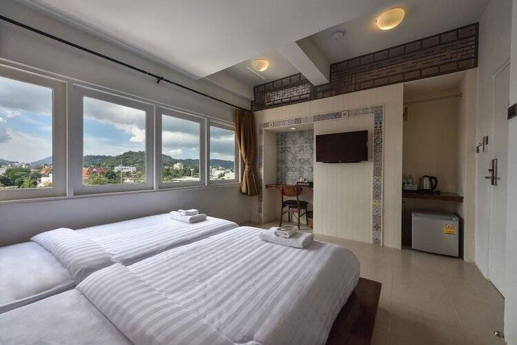 Phuket Montree Resotel