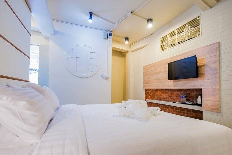 Phuket Montree Resotel
